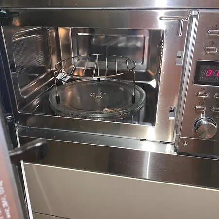 279 Expositon Center Galluswarte Main Train Station Appartement Francfort-sur-le-Main