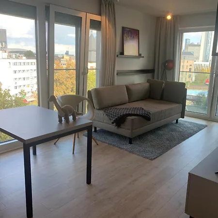 Lejlighed 279 Expositon Center Galluswarte Main Train Station *