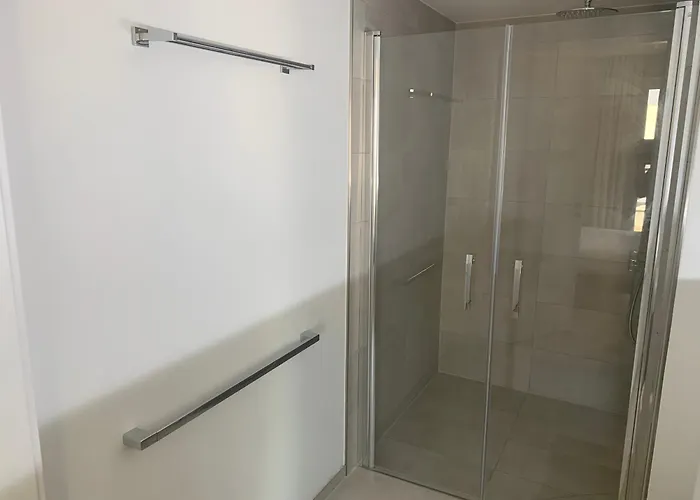 279 Expositon Center Galluswarte Main Train Station