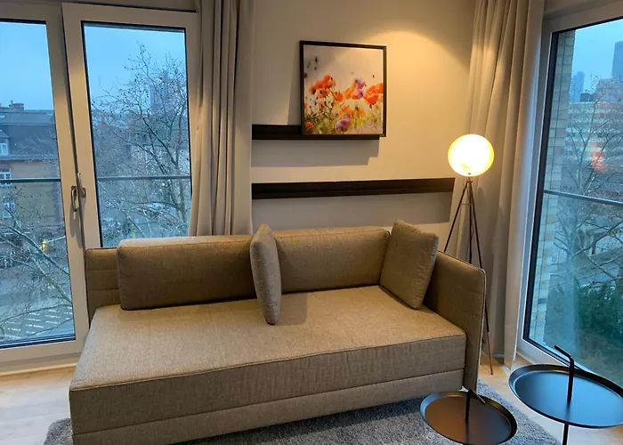 Apartman 279 Expositon Center Galluswarte Main Train Station Frankfurt am Main