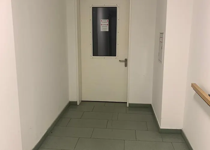 279 Expositon Center Galluswarte Main Train Station Φραγκφούρτη